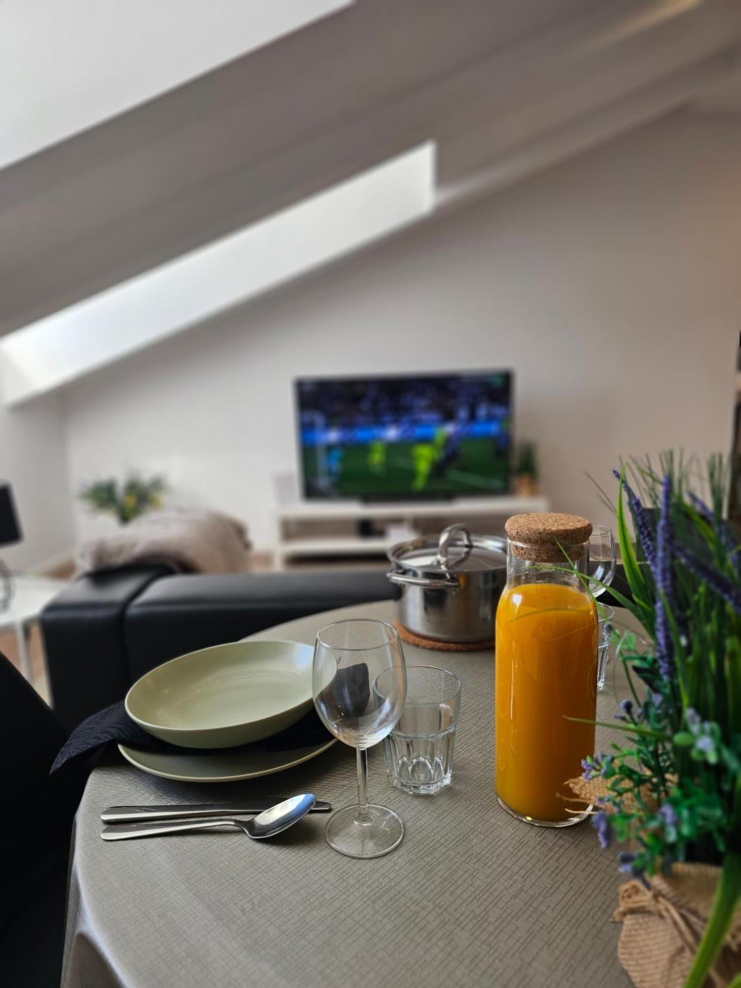 Sao Miguel Charming House By Lfc Apts ポンタ・デルガダ エクステリア 写真